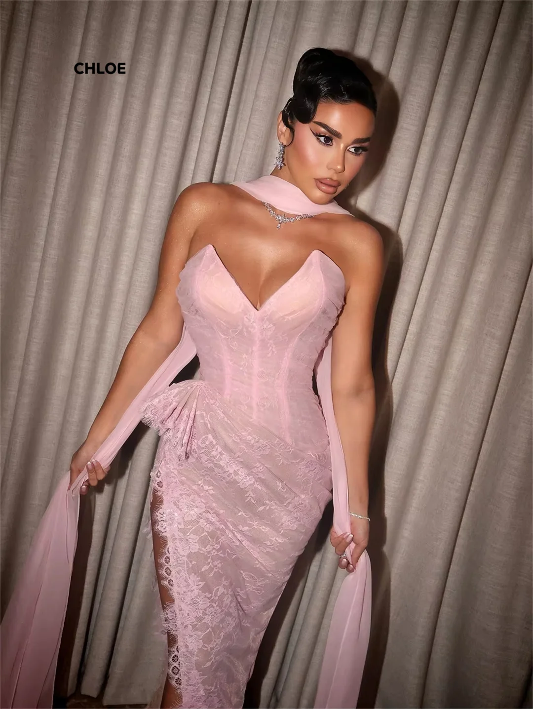 Pink Women's Evening Dress for Weddings Mermaid Luxurious Evening Dresses Woman Elegant Customized Sleeveless Side Slit Party
Pink Women's Evening Dress for Weddings Mermaid Luxurious Evening Dresses Woman Elegant Customized Sleeveless Side Slit Party