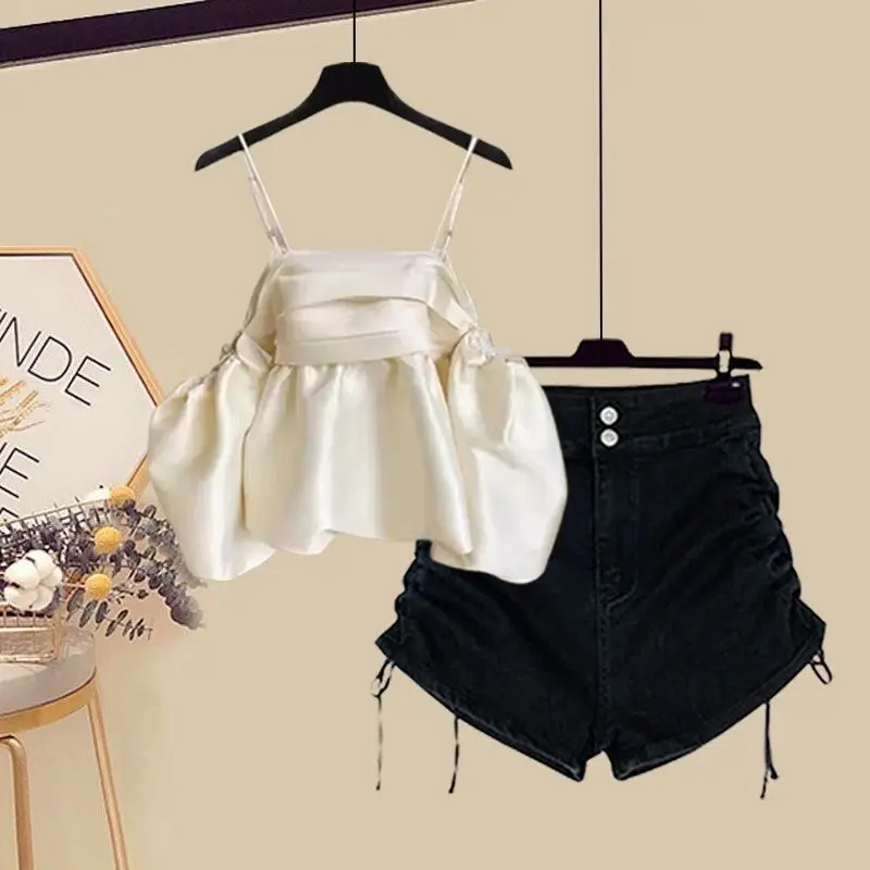 Women's Clothing Fashionable Elegant Summer Outfits 2023 New Style Wear With Off Shoulder Strap Top Shorts Two Piece Set
Women's Clothing Fashionable Elegant Summer Outfits 2023 New Style Wear With Off Shoulder Strap Top Shorts Two Piece Set