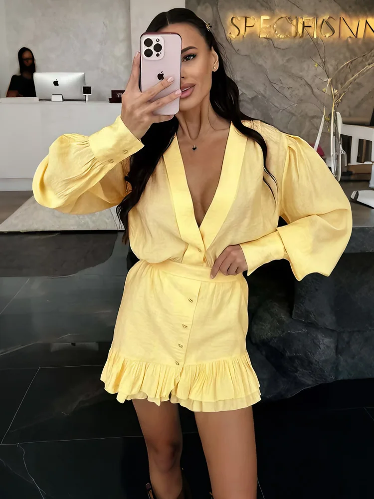 Tossy Summer Ruffled V-Neck MIni Dress Women's Lace-Up Loose Long Sleeve High Waist Solid Commute Dress Female Holiday Dress New
Tossy Summer Ruffled V-Neck MIni Dress Women's Lace-Up Loose Long Sleeve High Waist Solid Commute Dress Female Holiday Dress New