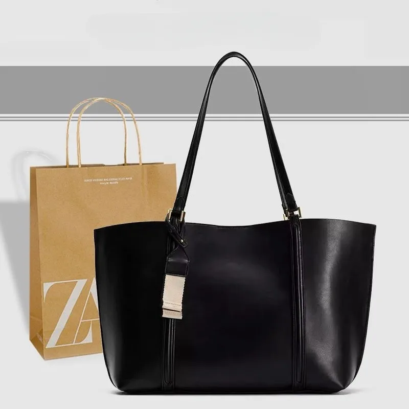 Fashion Minimalist Tote Bag Women Casual Leather Large Capacity Shoulder Bag Ladies High End Commute Shopping Underarm Bags 2025
Fashion Minimalist Tote Bag Women Casual Leather Large Capacity Shoulder Bag Ladies High End Commute Shopping Underarm Bags 2025