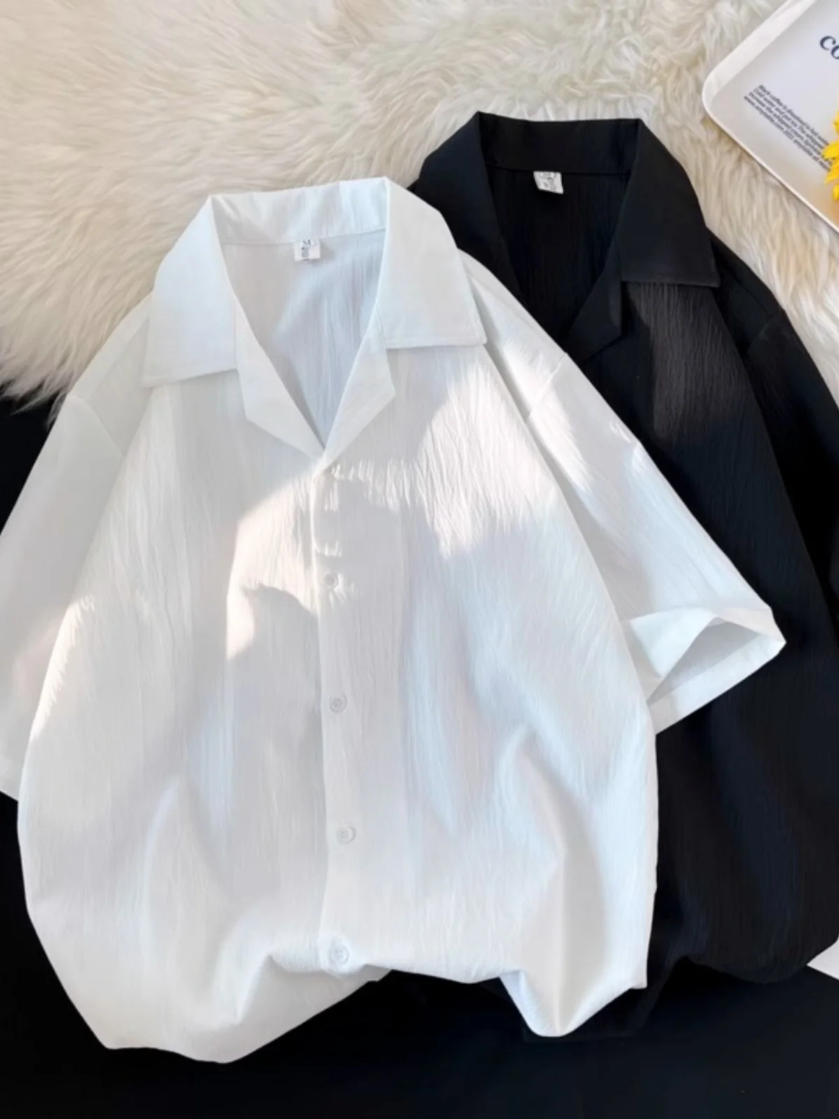 Loose Fit Ice Silk Shirt Men's Short Sleeve Summer Cuban Collar Handsome Stylish Retro Hong Kong Style Large Size 300 Po...
Loose Fit Ice Silk Shirt Men's Short Sleeve Summer Cuban Collar Handsome Stylish Retro Hong Kong Style Large Size 300 Po...