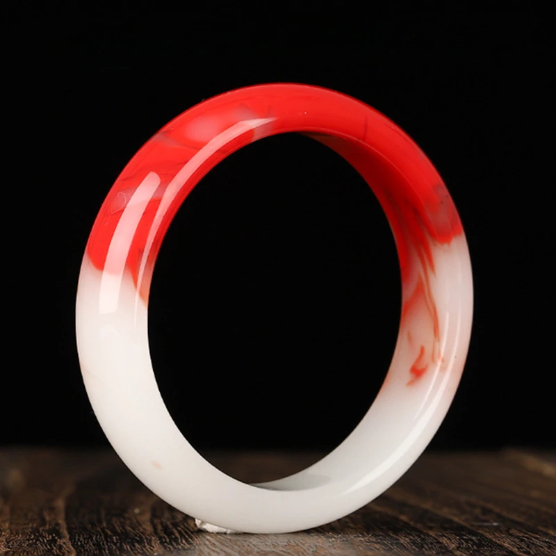 Chicken Blood Jade Flat Bracelet Red and White Womens Popular Joker Bracelet.
Chicken Blood Jade Flat Bracelet Red and White Womens Popular Joker Bracelet.