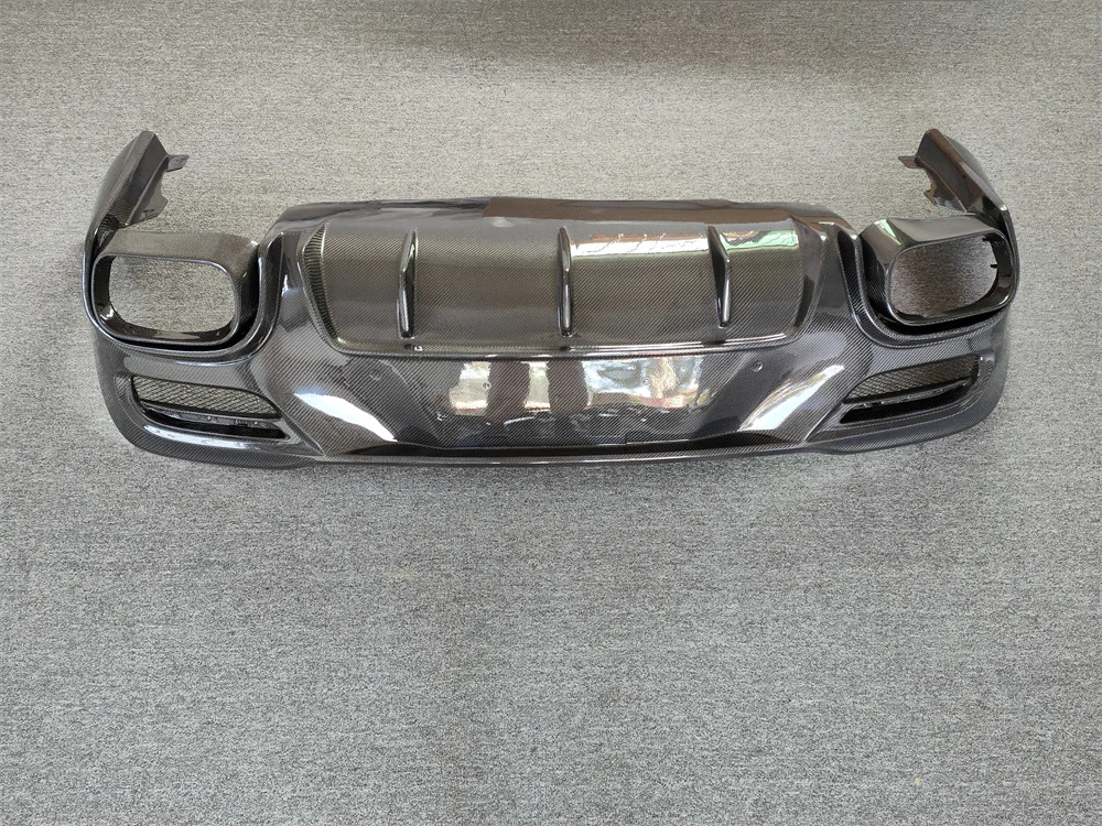 For GLE350 GLE450 GLE63 W167 Coupe AMG Upgraded Edition True Carbon Fiber B-style Rear Diffuser Body Kit
For GLE350 GLE450 GLE63 W167 Coupe AMG Upgraded Edition True Carbon Fiber B-style Rear Diffuser Body Kit