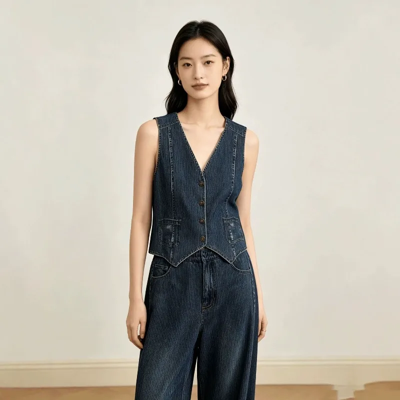 Miyake Pleated Pants Set 2026 Retro Vertical Striped Faux Denim Vest Set Summer Commuter Slim 2-Color Wide-Leg Pants 2 Piece Set
Miyake Pleated Pants Set 2026 Retro Vertical Striped Faux Denim Vest Set Summer Commuter Slim 2-Color Wide-Leg Pants 2 Piece Set