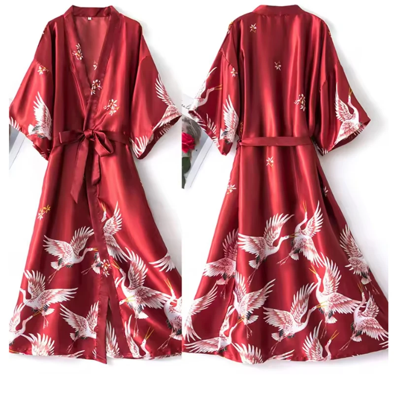 PLUS SIZE Long Kimono Bathrobe Satin Women Sleepwear Nightgown Print Crane Bride Bridesmaid Wedding Robe Dress Loose Homewear
PLUS SIZE Long Kimono Bathrobe Satin Women Sleepwear Nightgown Print Crane Bride Bridesmaid Wedding Robe Dress Loose Homewear