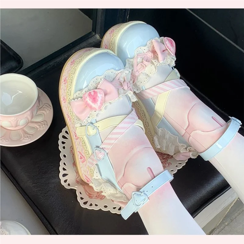 Детская повседневная обувь, весенняя обувь принцессы Лолиты из искусственной кожи для девочек, Нескользящая обувь на толстой подошве на липучке, черные, розовые, размер 35-39
Детская повседневная обувь, весенняя обувь принцессы Лолиты из искусственной кожи для девочек, Нескользящая обувь на толстой подошве на липучке, черные, розовые, размер 35-39