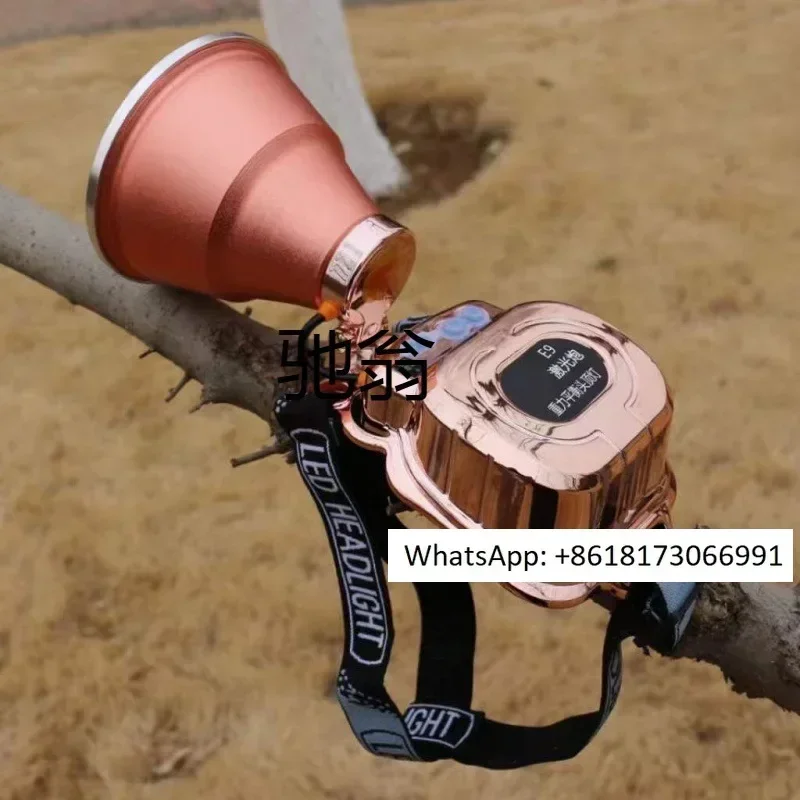 C All Light King Laser Cannon Сильный свет Высокая яркость Фара Ультра длинный встроенный свет на голове
C All Light King Laser Cannon Сильный свет Высокая яркость Фара Ультра длинный встроенный свет на голове