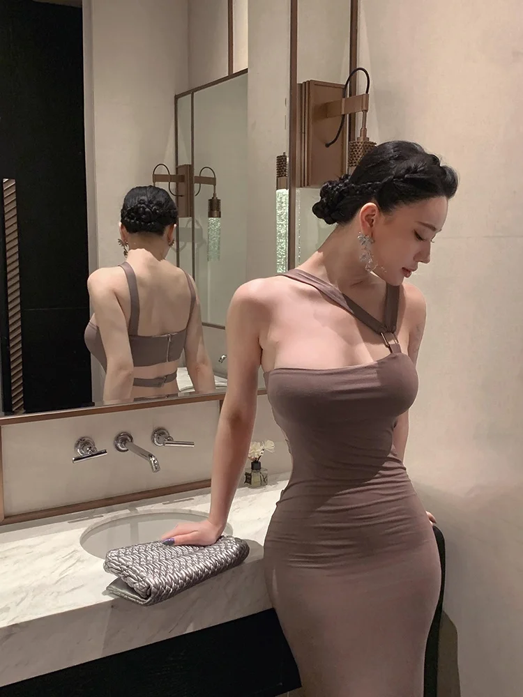 Sexy Retro Pure Desire Backless Long Skirt Women's Summer Commute Style Slim Fit Shoulder Bag Bodycon Dress Umei STAZF7
Sexy Retro Pure Desire Backless Long Skirt Women's Summer Commute Style Slim Fit Shoulder Bag Bodycon Dress Umei STAZF7