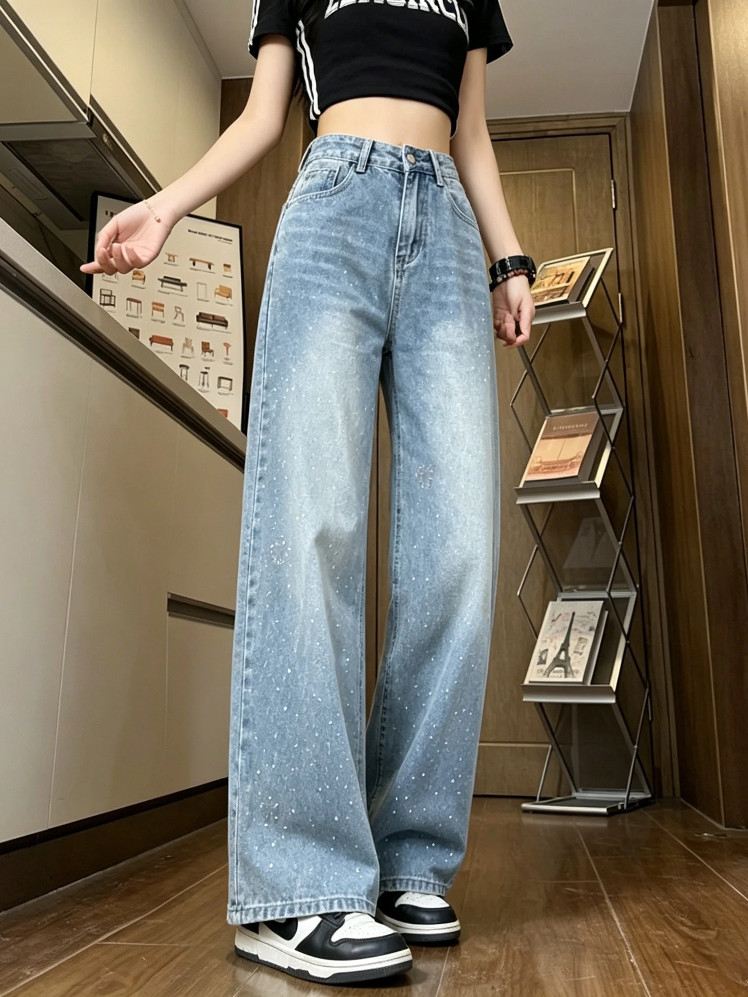 Blue Shiny Diamond Wide Leg Jeans Women's High Waist Summer New Small Size Straight Tube Floor-Length Pants
Blue Shiny Diamond Wide Leg Jeans Women's High Waist Summer New Small Size Straight Tube Floor-Length Pants