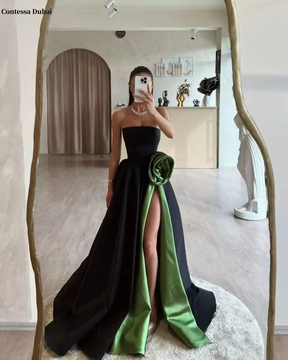 Contessa Dubai индивидуальное роскошное платье для выпускного вечера без бретелек с большим 3D цветком, платья de noche, вечернее платье с разрезом по бокам, 2025 г. 
Contessa Dubai индивидуальное роскошное платье для выпускного вечера без бретелек с большим 3D цветком, платья de noche, вечернее платье с разрезом по бокам, 2025 г.