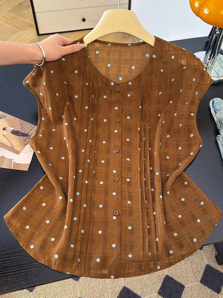Fashionable Polka Dot Pleated Design round Neck Fly Sleeve Shirt Women Summer Anti Aging Small Size Slim Unique Top Thin
Fashionable Polka Dot Pleated Design round Neck Fly Sleeve Shirt Women Summer Anti Aging Small Size Slim Unique Top Thin