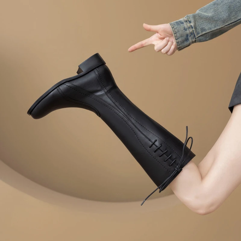 Women's new winter leather cowhide side zipper elastic mid heel plus large round toe and knee fashion boots high top long boots
Women's new winter leather cowhide side zipper elastic mid heel plus large round toe and knee fashion boots high top long boots