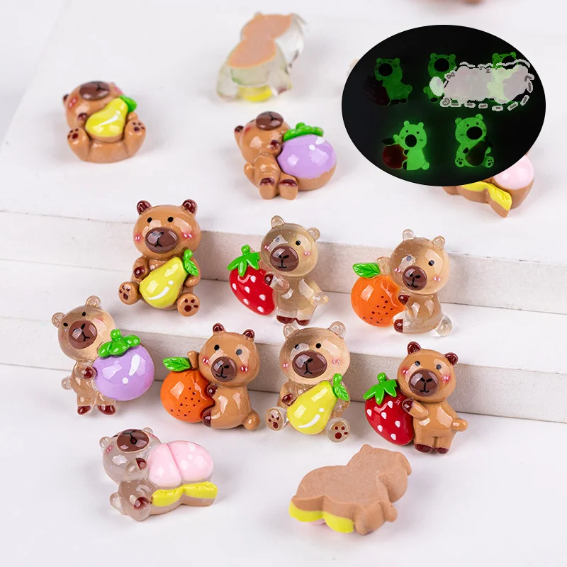 Kawaii DIY настольные украшения игрушки светящаяся капибара автомобильные украшения для кукольного домика мини-сцена микро пейзажный декор
Kawaii DIY настольные украшения игрушки светящаяся капибара автомобильные украшения для кукольного домика мини-сцена микро пейзажный декор