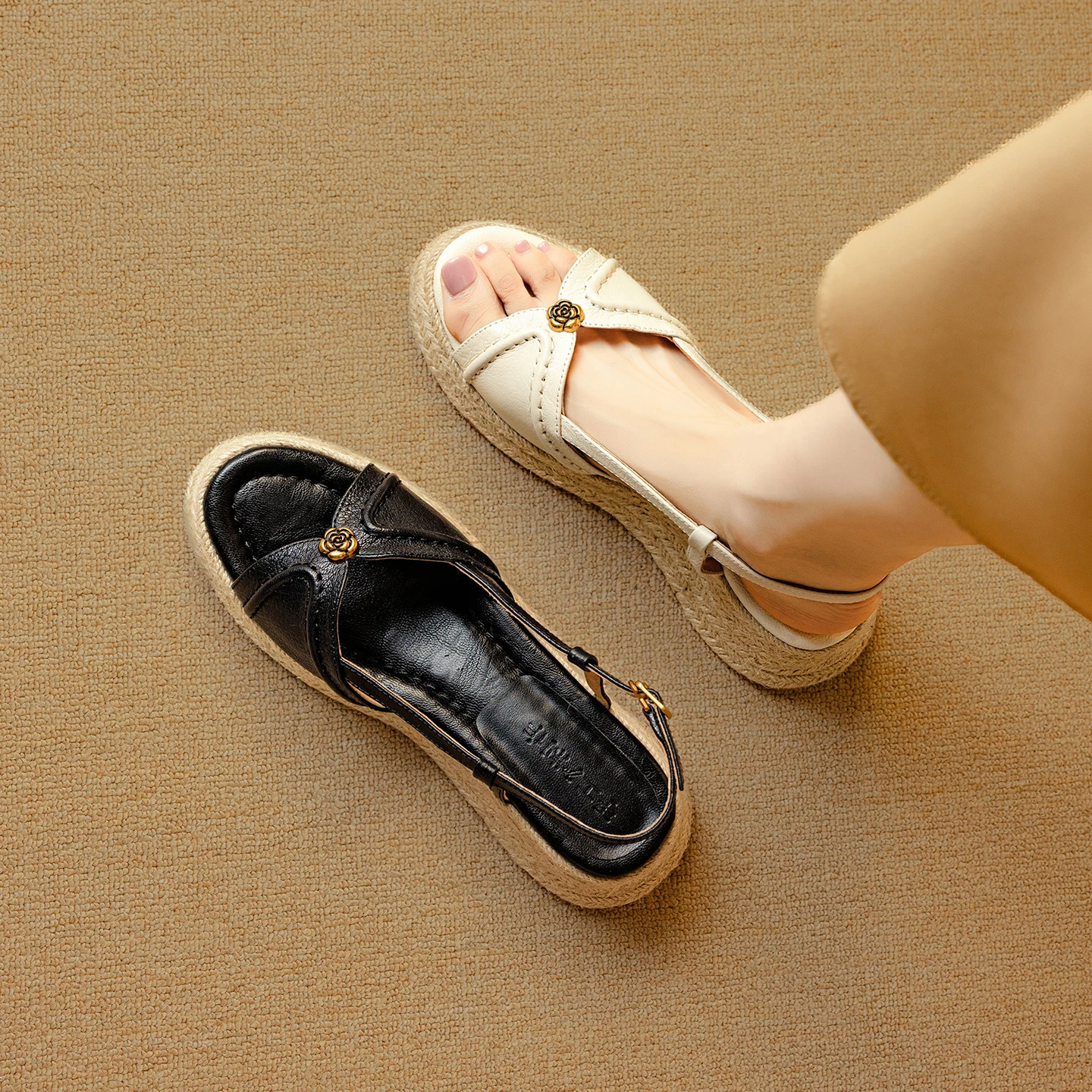 2026 new summer women sandals natural leather plus size 22-25cm sheepskin+pigskin ankle-buckle wedges high heel women shoes
2026 new summer women sandals natural leather plus size 22-25cm sheepskin+pigskin ankle-buckle wedges high heel women shoes