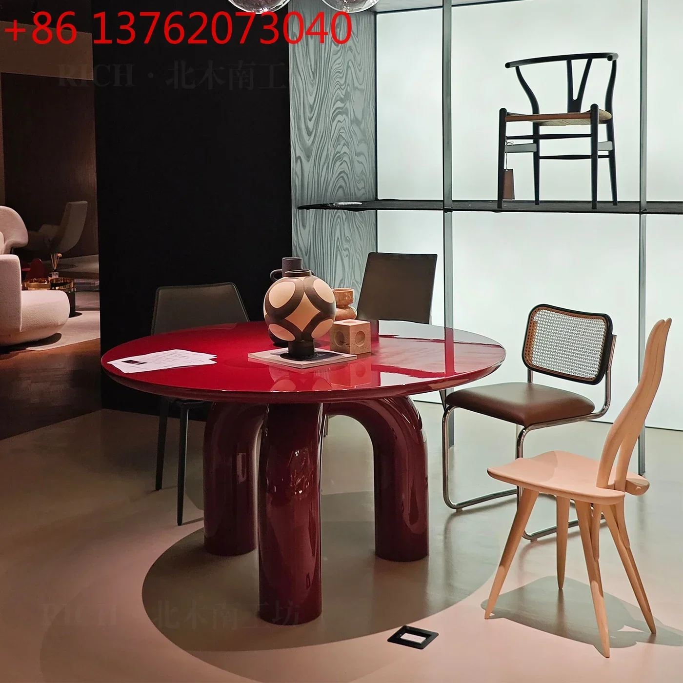 1.2 meters round dining table solid wood flower few red piano paint round dining table
1.2 meters round dining table solid wood flower few red piano paint round dining table
