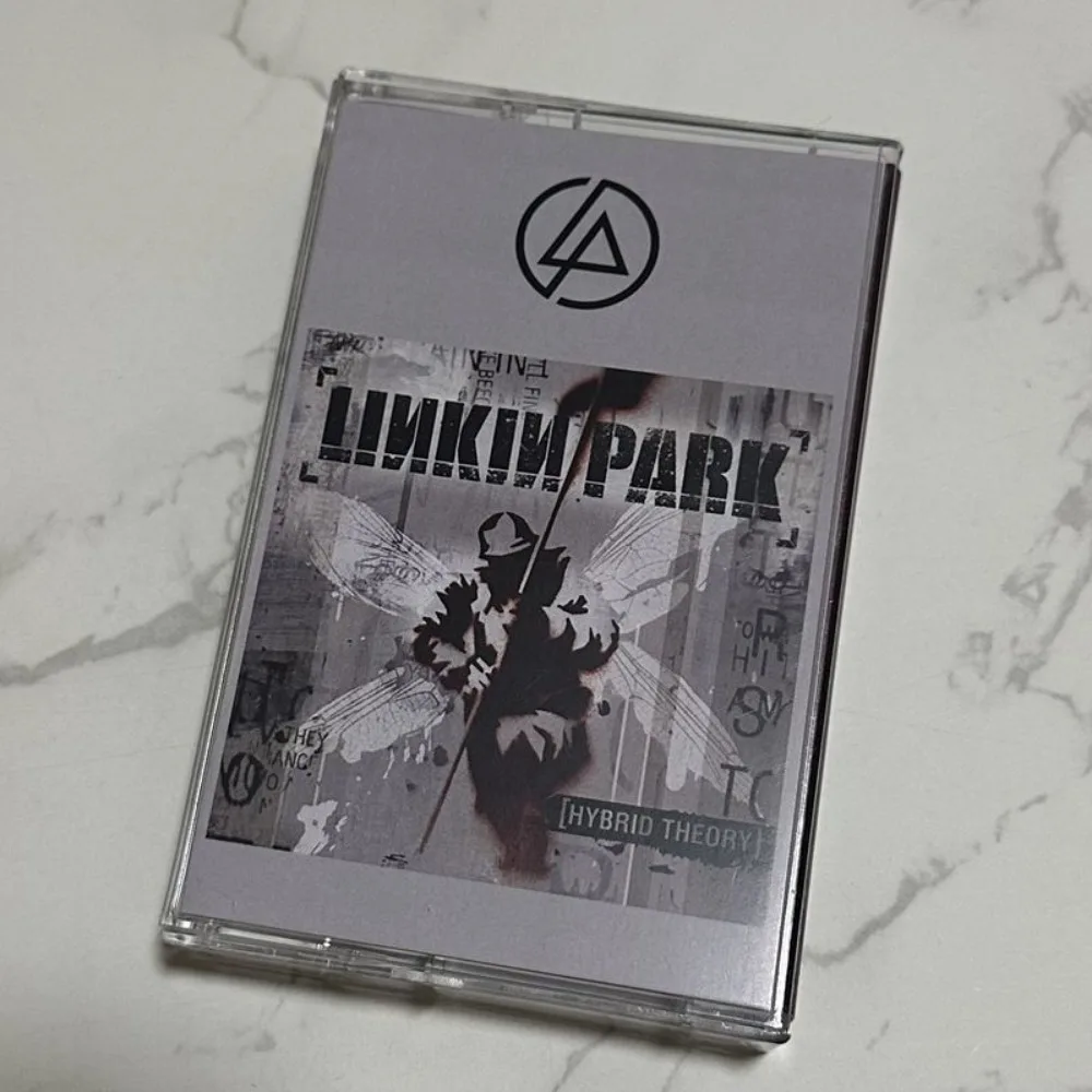 Linkin Park Hybrid Theory Cassette English Rock Fans Cassette Tape Classic Nu Metal Debut Album Collectible Music Free Shipping
Linkin Park Hybrid Theory Cassette English Rock Fans Cassette Tape Classic Nu Metal Debut Album Collectible Music Free Shipping