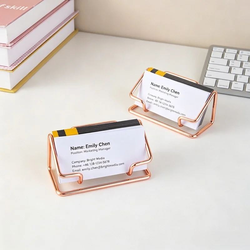 1pc Metal Business Card Holder Office Desktop Cards Display Organizer Stand Support Holder Hotel Store Visiting Card Management
1pc Metal Business Card Holder Office Desktop Cards Display Organizer Stand Support Holder Hotel Store Visiting Card Management