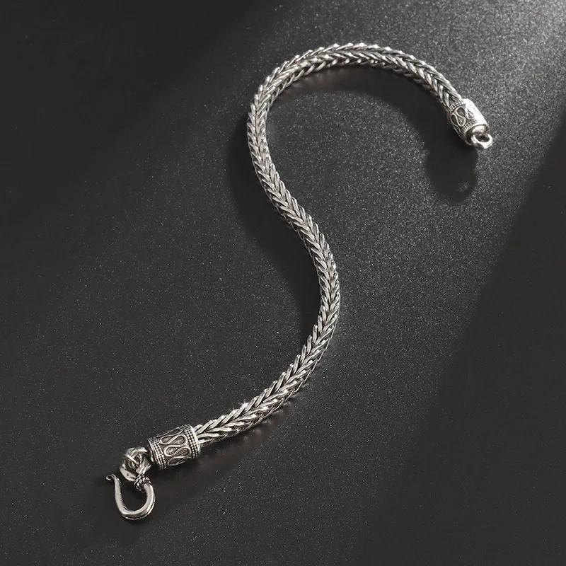 Vintage Rope Side Chain Bracelet High Quality Fashion Jewelry for Women And Men Suitable for Wedding Engagement Party Gifts
Vintage Rope Side Chain Bracelet High Quality Fashion Jewelry for Women And Men Suitable for Wedding Engagement Party Gifts
