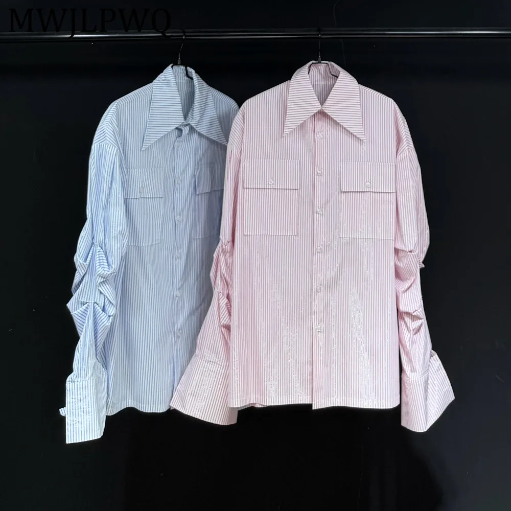 MWJLPWQ Striped Pleated Design Shirt For Men Long-Sleeved Lapel Loose-Fitting Slimming Daily Wear Versatile Casual Tops 15453
MWJLPWQ Striped Pleated Design Shirt For Men Long-Sleeved Lapel Loose-Fitting Slimming Daily Wear Versatile Casual Tops 15453