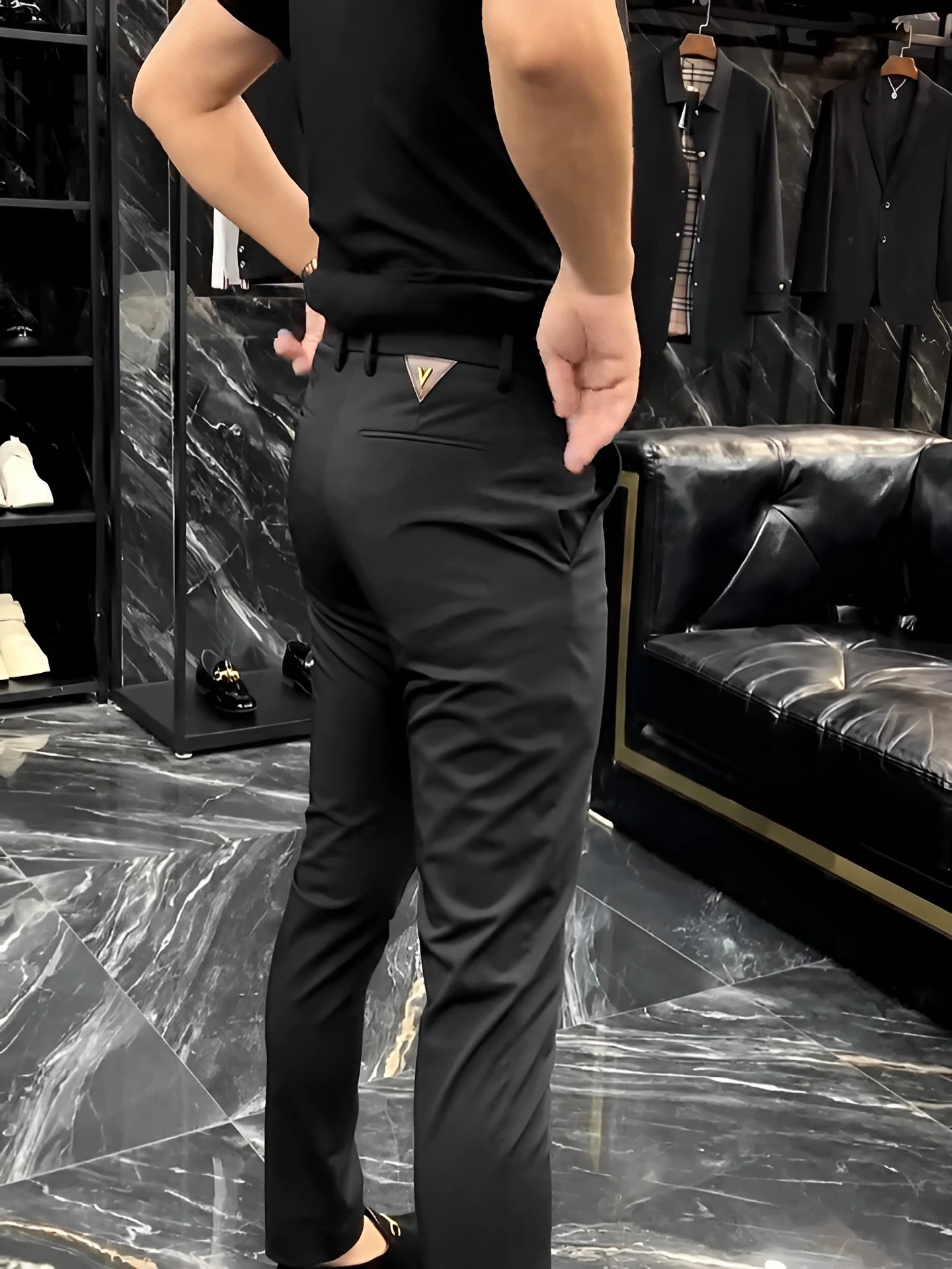 Модные повседневные брюки 2025: Новые мужские прямые брюки-чинос, универсальные, стройнящие, для делового и повседневного стиля
Модные повседневные брюки 2025: Новые мужские прямые брюки-чинос, универсальные, стройнящие, для делового и повседневного стиля