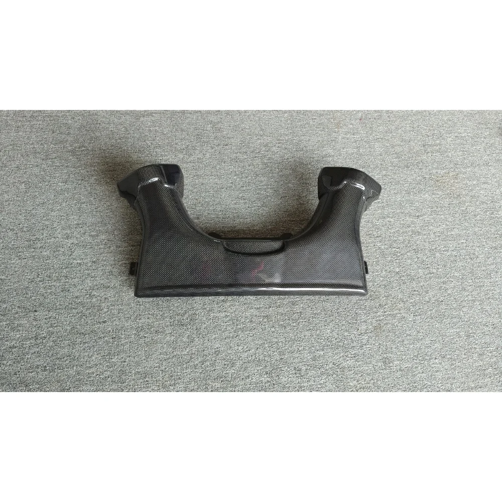 Suitable for Ferrari F8 modified dry carbon fiber cabin air inlet
Suitable for Ferrari F8 modified dry carbon fiber cabin air inlet