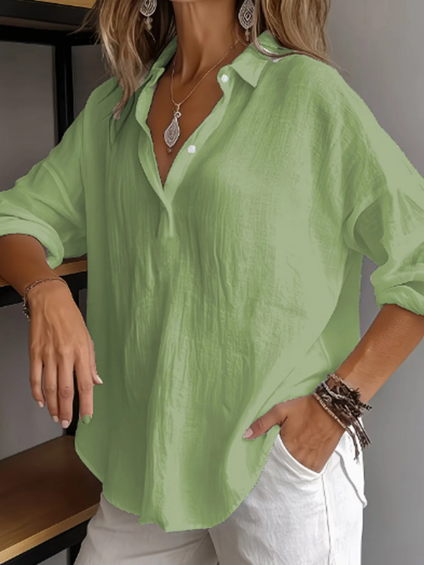 Ladies' elegant and classic cotton and linen pure-color button-down 3/4-sleeve shirt, fashionable and versatile for daily outing
Ladies' elegant and classic cotton and linen pure-color button-down 3/4-sleeve shirt, fashionable and versatile for daily outing