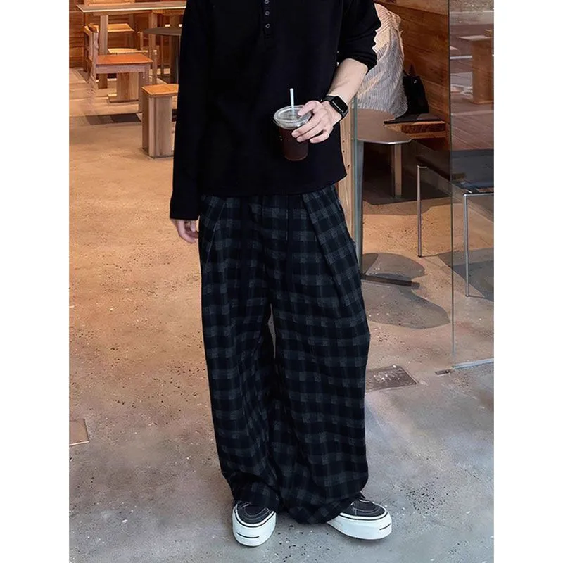 New Men's Plaid Wide Leg Casual Pants Spring Summer American Style Pleated A-Line Loose Fit Straight Drop Waist Trousers
New Men's Plaid Wide Leg Casual Pants Spring Summer American Style Pleated A-Line Loose Fit Straight Drop Waist Trousers