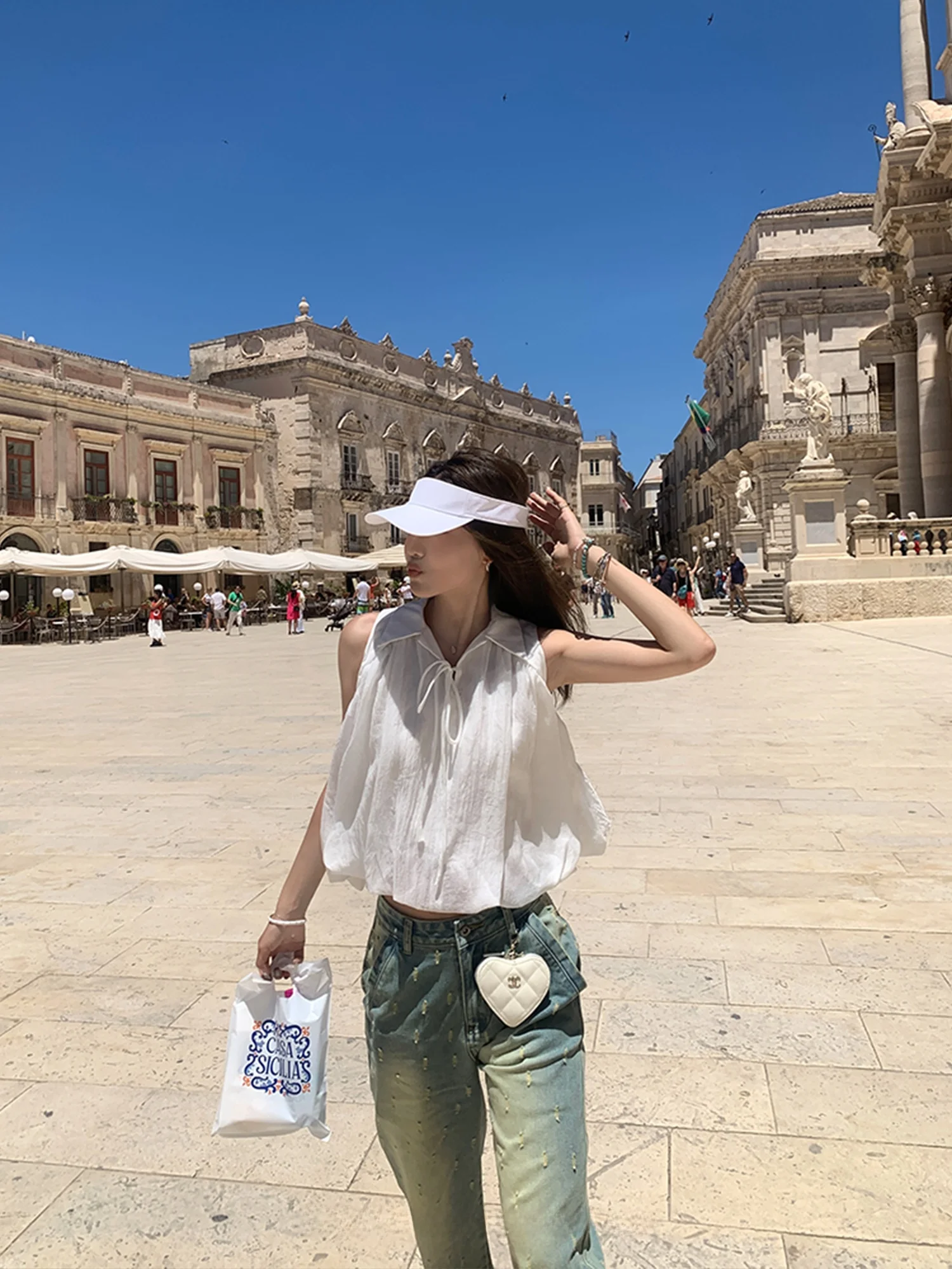 Женская летняя блузка Ele Svel Bubble из льна и шелка с отложным воротником, удобная, прямого кроя, для повседневной носки
Женская летняя блузка Ele Svel Bubble из льна и шелка с отложным воротником, удобная, прямого кроя, для повседневной носки