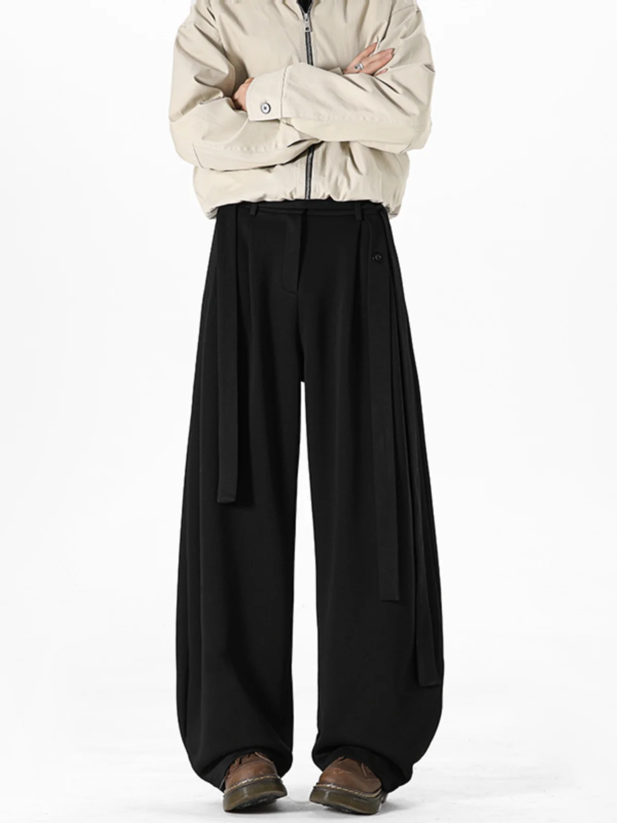 Мужские повседневные брюки прямого кроя с широкими штанинами, весенние, в стиле Cleanfit, с дизайнерским поясом, в гонконгском стиле, струящиеся, в пол
Мужские повседневные брюки прямого кроя с широкими штанинами, весенние, в стиле Cleanfit, с дизайнерским поясом, в гонконгском стиле, струящиеся, в пол