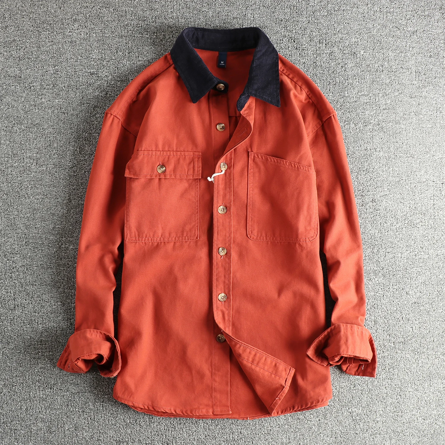 Retro Style Long Sleeve Shirt Men's Corduroy Patchwork Collar Workwear Woven Pearl Sail Fabric Spring Autumn Trend Outerwear
Retro Style Long Sleeve Shirt Men's Corduroy Patchwork Collar Workwear Woven Pearl Sail Fabric Spring Autumn Trend Outerwear