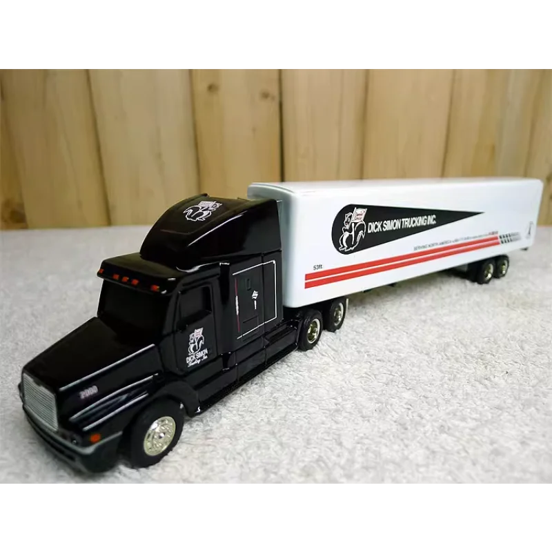 Diecast ERTL 1:64 Scale Dick Simon Trucking American Container Alloy Car Model Collectible Toy Gift Souvenir Display Ornament
Diecast ERTL 1:64 Scale Dick Simon Trucking American Container Alloy Car Model Collectible Toy Gift Souvenir Display Ornament