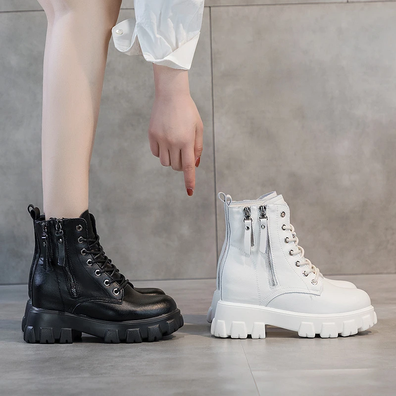 Women White Platform Leather Boots 2026 New Lace Up With Double Side Zippers Thick Lug Sole Casual Style Fashion ALL Seasons
Women White Platform Leather Boots 2026 New Lace Up With Double Side Zippers Thick Lug Sole Casual Style Fashion ALL Seasons