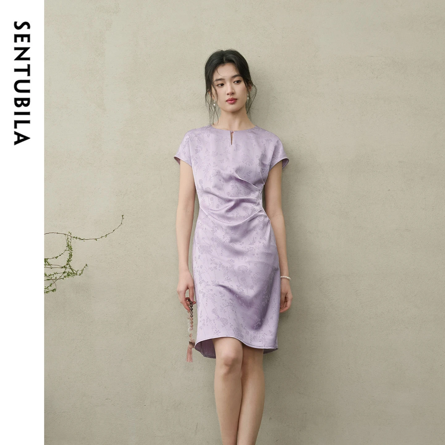 SENTUBILA Chinese Style Jacquard Short Dress Elegant Cut Out Beaded Crew Neck Pleated Slim Flutter Sleeve A-Line Dress 162LV6197
SENTUBILA Chinese Style Jacquard Short Dress Elegant Cut Out Beaded Crew Neck Pleated Slim Flutter Sleeve A-Line Dress 162LV6197