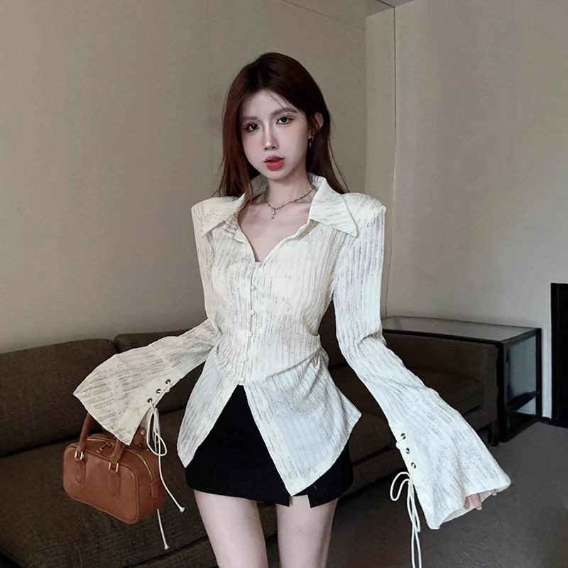 American Style Tie Dye Shirt for Women Spring Autumn New Lace-up Flared Sleeve Shirts Temperament V-Neck Cinched Waist Tops
American Style Tie Dye Shirt for Women Spring Autumn New Lace-up Flared Sleeve Shirts Temperament V-Neck Cinched Waist Tops