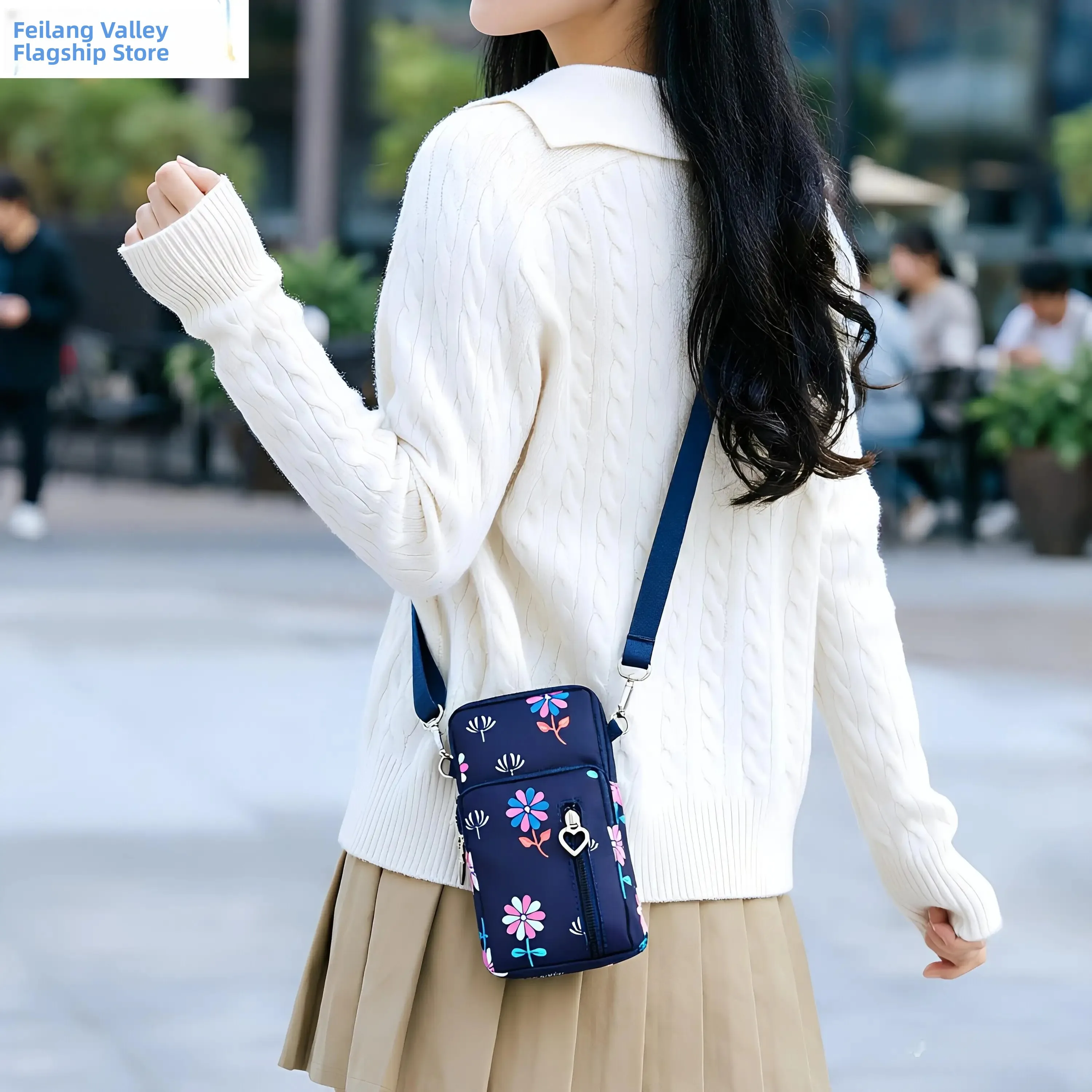 Versatile Shoulder Bag for Mobile Phones Walking out Deepening Coin Storage Bucket Shape Zinc Alloy Buckle Women's Bag
Versatile Shoulder Bag for Mobile Phones Walking out Deepening Coin Storage Bucket Shape Zinc Alloy Buckle Women's Bag