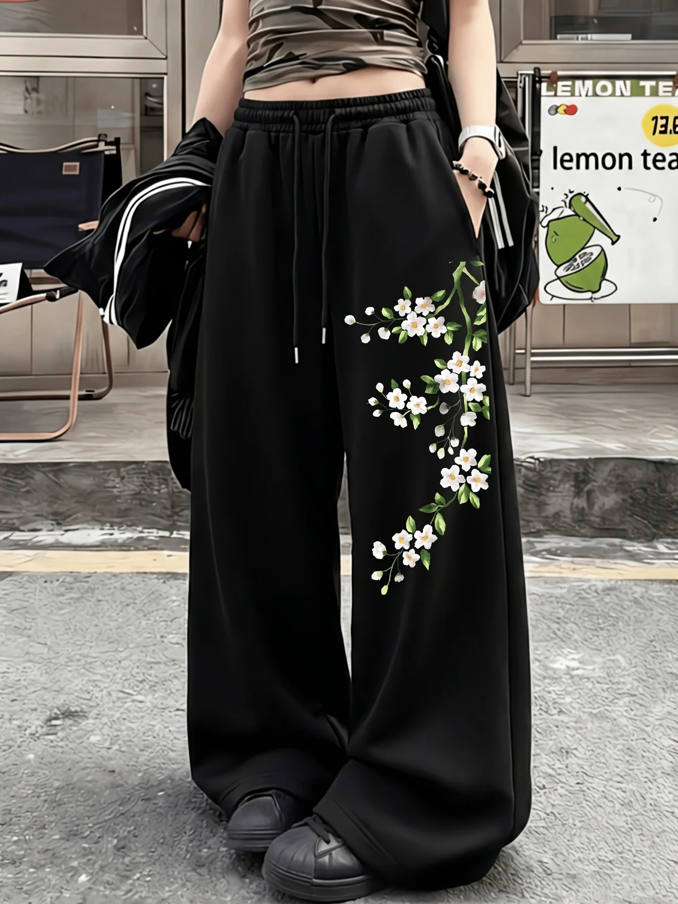Y2k Chinese Style Elegant White Plum Blossom Printed Pants for Men and Women, Casual Sports Straight Leg Pants
Y2k Chinese Style Elegant White Plum Blossom Printed Pants for Men and Women, Casual Sports Straight Leg Pants