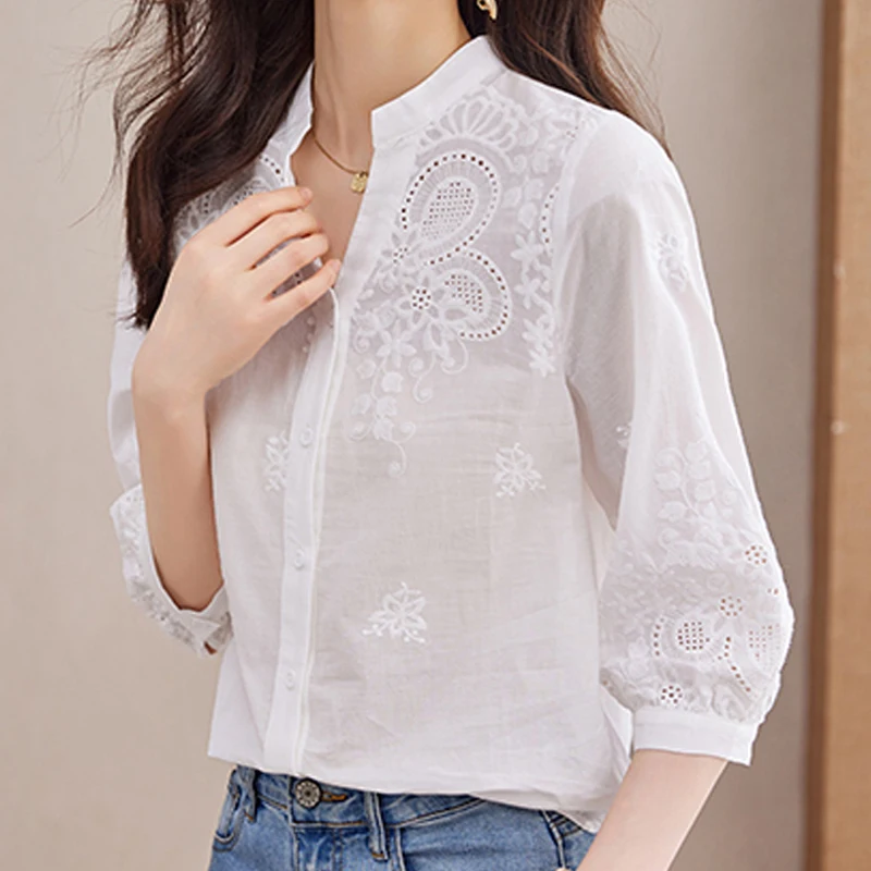 Summer Casual Short Sleeve Embroidered Blouse V-neck Cotton Women Flower Hollow White Shirt Vintage Tops Loose Slim Shirt 27227
Summer Casual Short Sleeve Embroidered Blouse V-neck Cotton Women Flower Hollow White Shirt Vintage Tops Loose Slim Shirt 27227