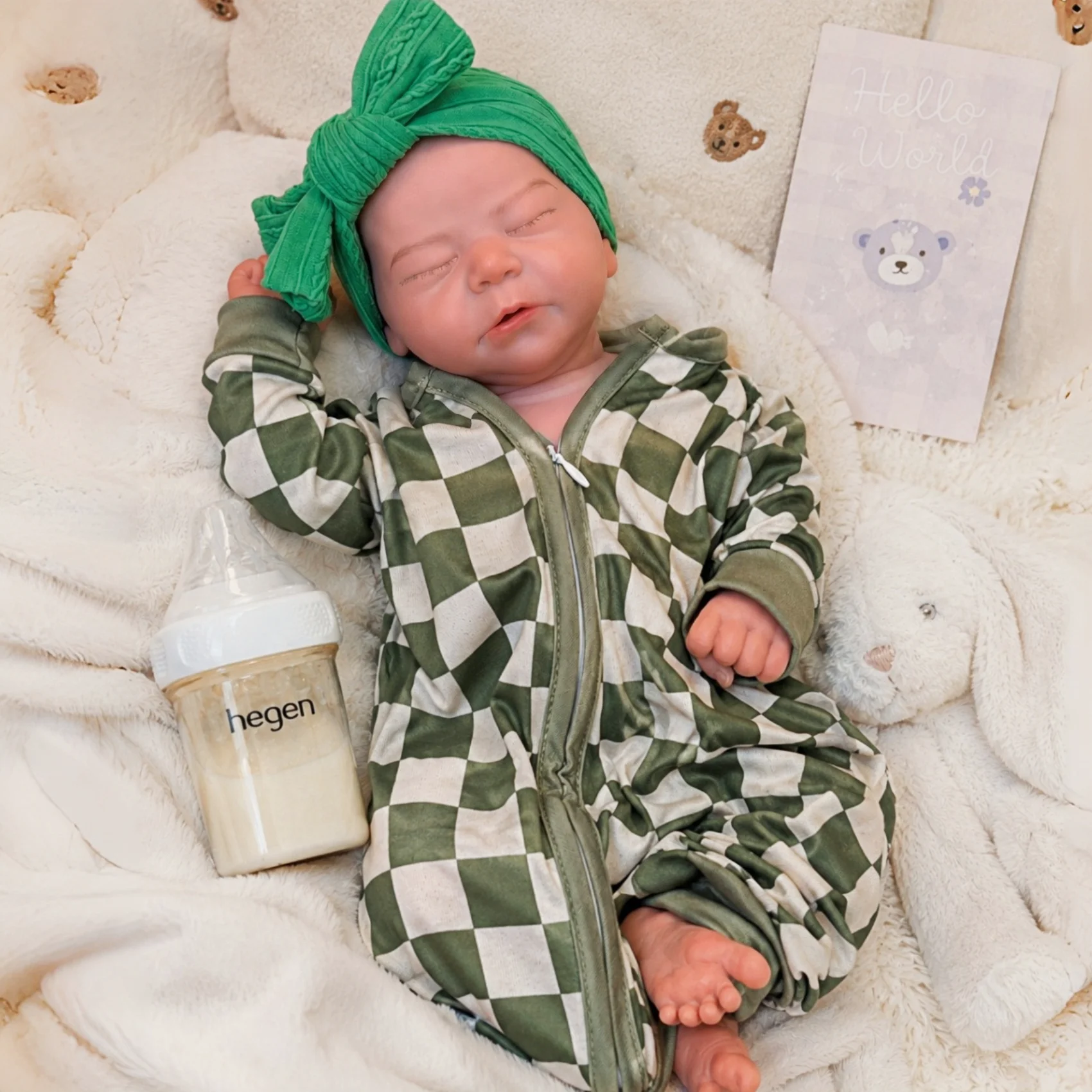 18inch Full Body Silicone Bebe Reborn Girl Doll Can Open Mouth Already Painted Handmade/Lifelike/Real To Touch Doll For Kids
18inch Full Body Silicone Bebe Reborn Girl Doll Can Open Mouth Already Painted Handmade/Lifelike/Real To Touch Doll For Kids