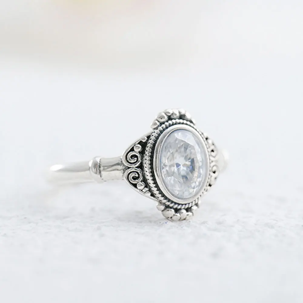 Роскошное кольцо из стерлингового серебра 925 пробы с овальным муассанитом 1 карат, сверкающие мужские и женские кольца, изысканные винтажные свадебные украшения
Роскошное кольцо из стерлингового серебра 925 пробы с овальным муассанитом 1 карат, сверкающие мужские и женские кольца, изысканные винтажные свадебные украшения