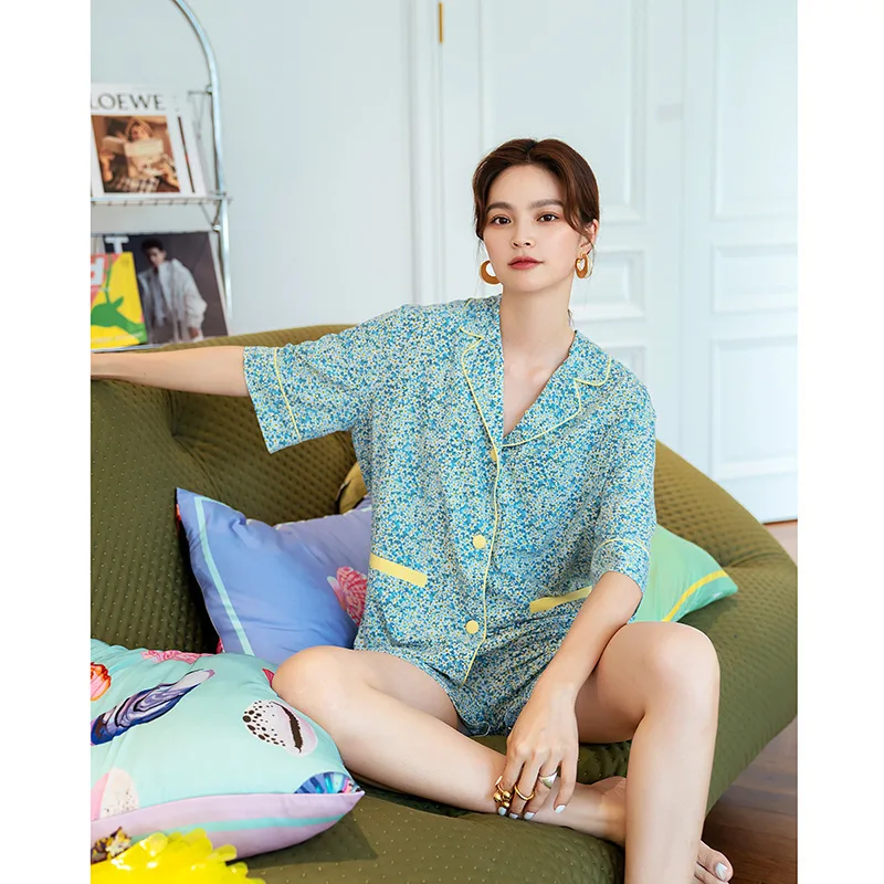 2024 Summer New Pajamas Women's Blue Spotted Minimalist Pattern Short Sleeved Shorts Can Be Outworn For Home Clothing
2024 Summer New Pajamas Women's Blue Spotted Minimalist Pattern Short Sleeved Shorts Can Be Outworn For Home Clothing