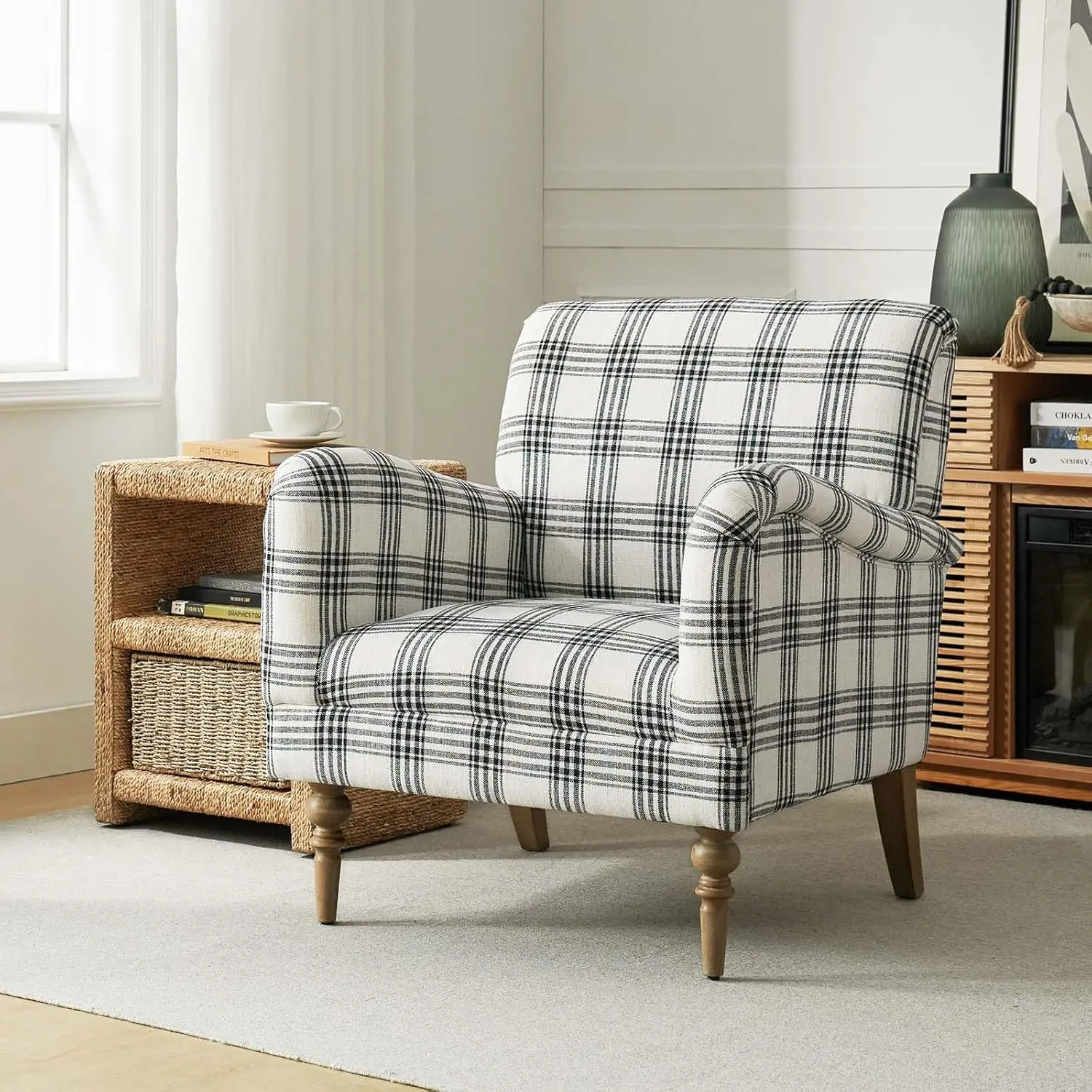 Modern Upholstered Accent Chair with Arms & Wooden Legs Comfy Plaid Armchair for Bedroom Living Room Black Customized
Modern Upholstered Accent Chair with Arms & Wooden Legs Comfy Plaid Armchair for Bedroom Living Room Black Customized