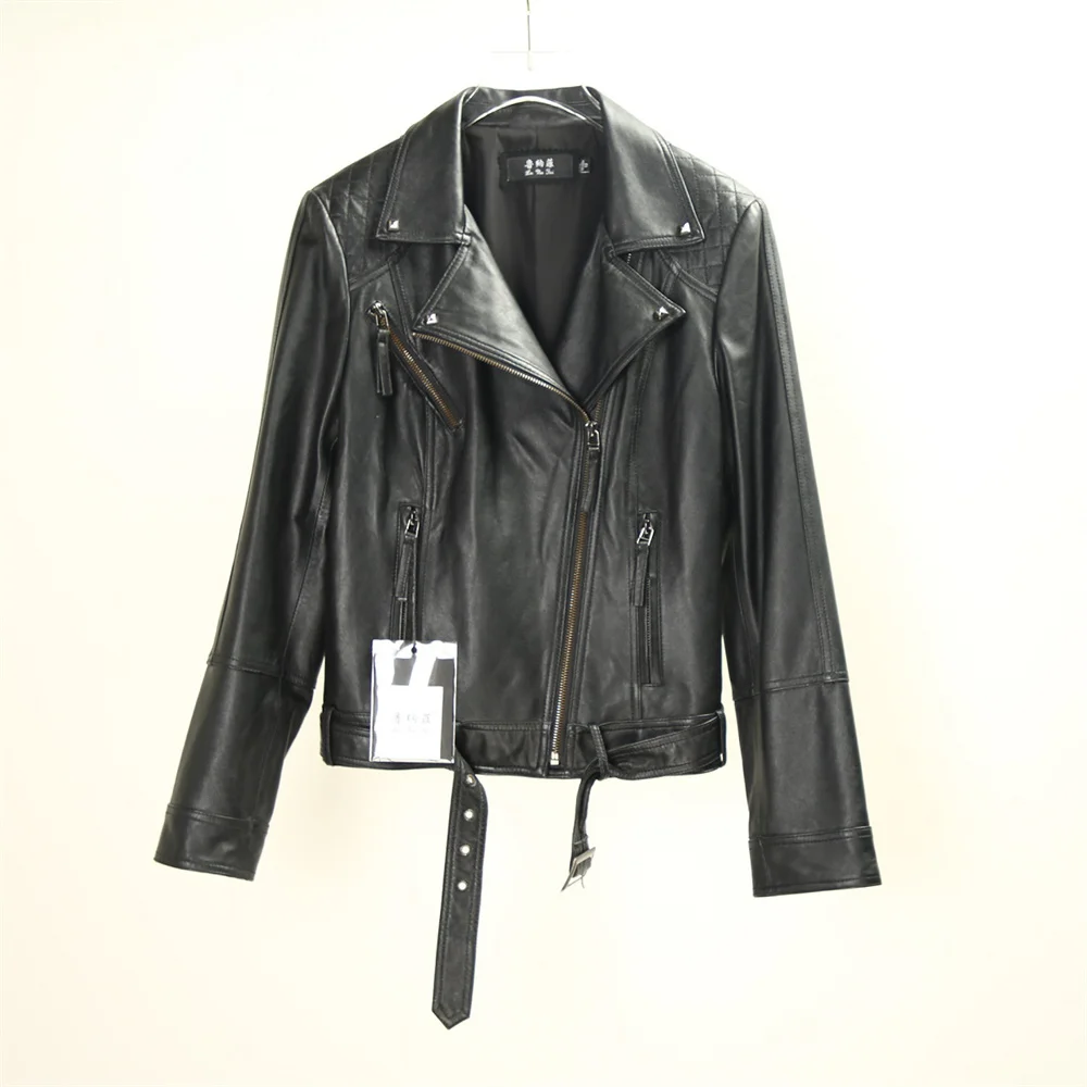 2023 Ladies Fashion Sheepskin Leather Jacket Suit Collar Motor Bike Slim Overcoat Spring Autumn Leather Clothes
2023 Ladies Fashion Sheepskin Leather Jacket Suit Collar Motor Bike Slim Overcoat Spring Autumn Leather Clothes