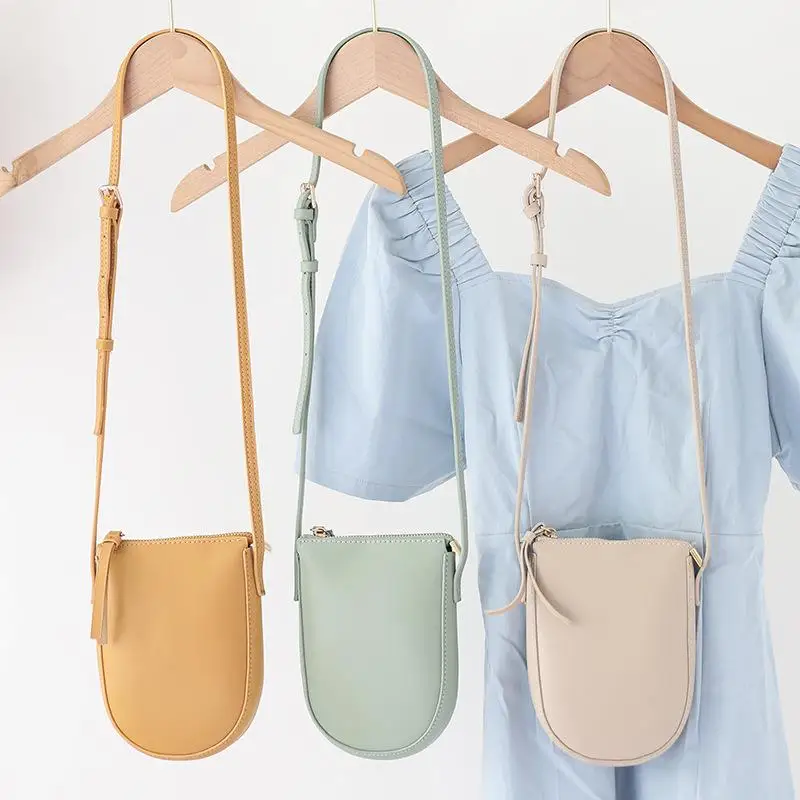 Casual Crossbody Shoulder Bag Stylish Mobile Phone Wallet Fashionable Summer Trendy Women's Handbag Comfit Heart Brand
Casual Crossbody Shoulder Bag Stylish Mobile Phone Wallet Fashionable Summer Trendy Women's Handbag Comfit Heart Brand