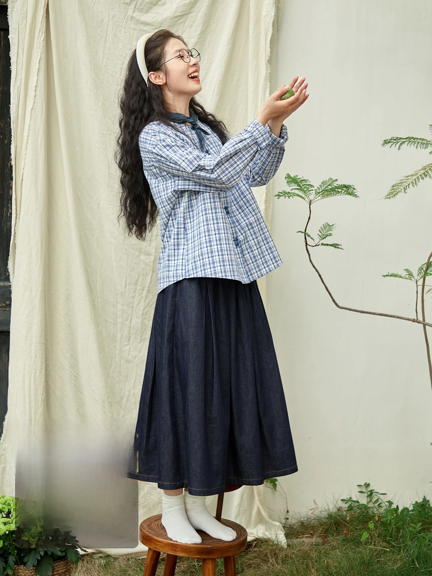 Original Pure Cotton Indigo Half Skirt Women's Loose Elastic Waist Retro Style Casual Spring A-Line Skirt by Stitch
Original Pure Cotton Indigo Half Skirt Women's Loose Elastic Waist Retro Style Casual Spring A-Line Skirt by Stitch