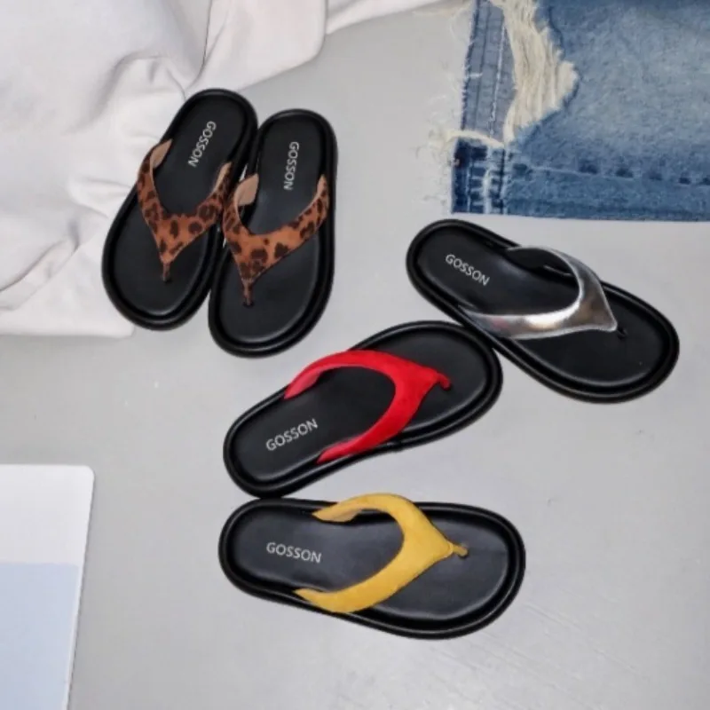 Casual Women Slippers Outdoor 2026 New Fashion Clip Toe Anti Slip Flip Flops Summer Beach Comfortable Thick Soled Female Shoes
Casual Women Slippers Outdoor 2026 New Fashion Clip Toe Anti Slip Flip Flops Summer Beach Comfortable Thick Soled Female Shoes