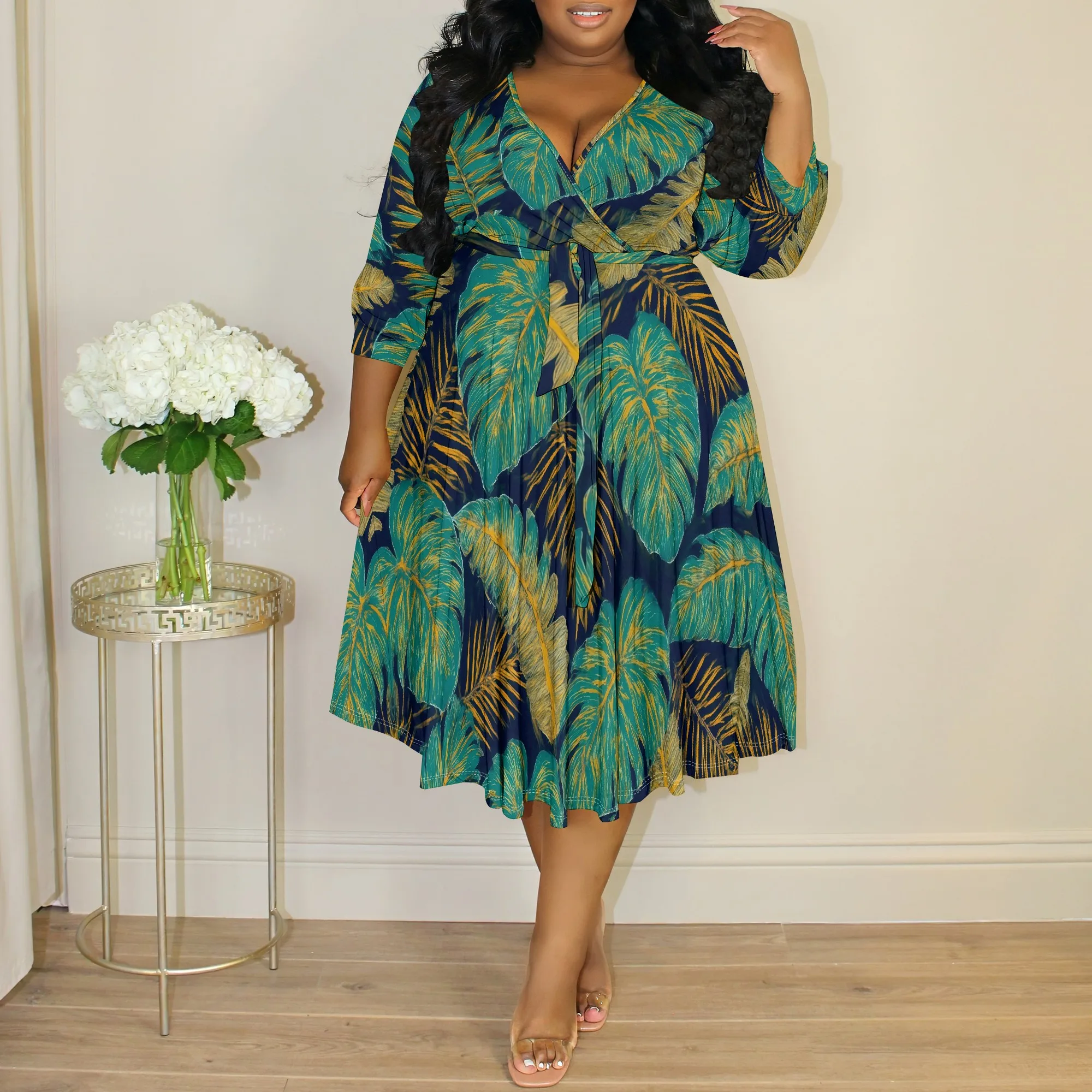 Plus Size Tropical Leaf Print Maxi Dress XL-6XL – V-Neck Belted Long Sleeve for Resort or Casual Look
Plus Size Tropical Leaf Print Maxi Dress XL-6XL – V-Neck Belted Long Sleeve for Resort or Casual Look