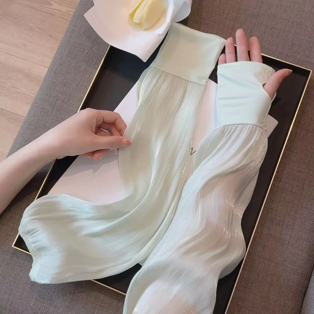Fashion Summer Sun-protective Sleeves Ice Silk Anti-UV Arm Cuff Cover Outdoor Arm Sleeves Cycling Driving Sports
Fashion Summer Sun-protective Sleeves Ice Silk Anti-UV Arm Cuff Cover Outdoor Arm Sleeves Cycling Driving Sports