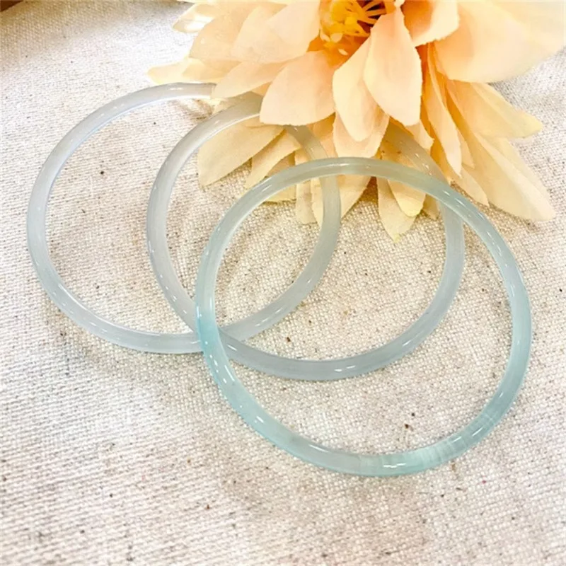 New High-ice Agate Thin Round Bar Bracelet, Classic Simple Jewelry
New High-ice Agate Thin Round Bar Bracelet, Classic Simple Jewelry