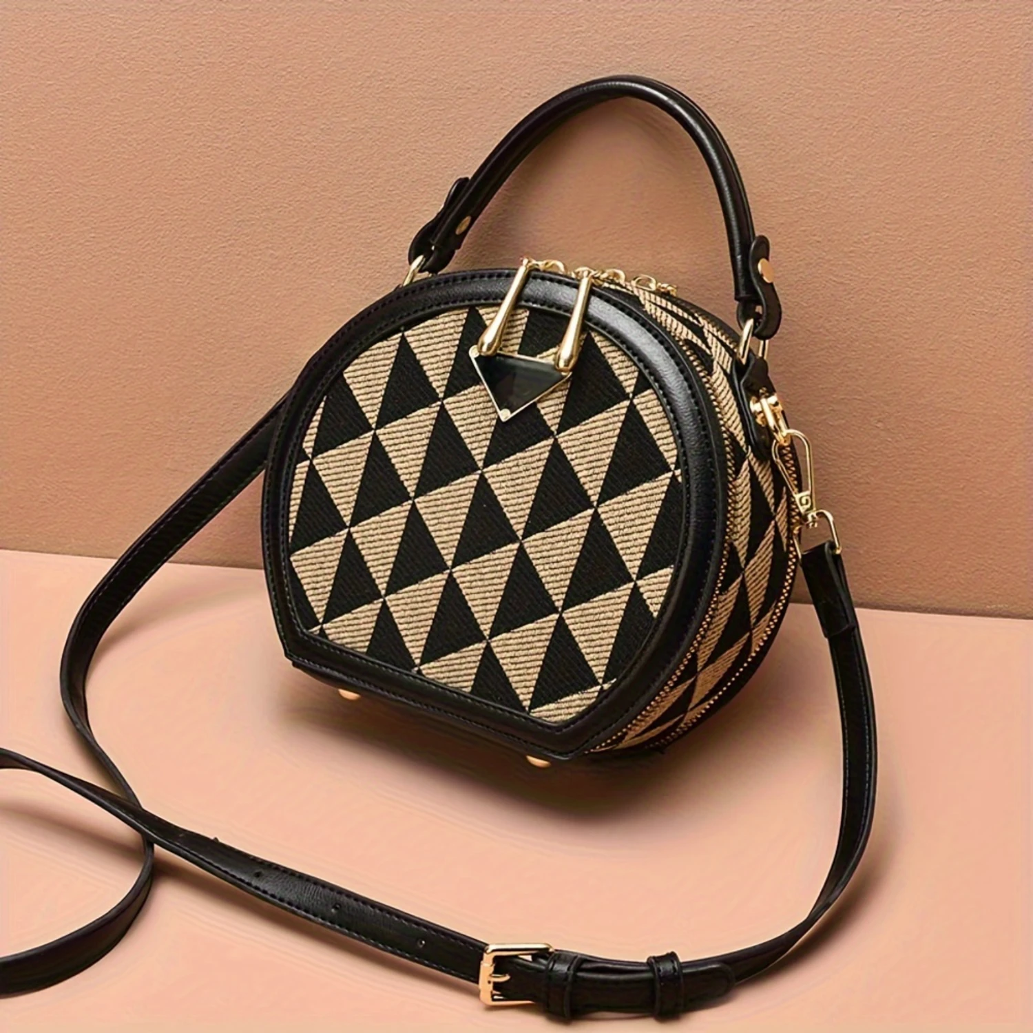 Pattern Round Handbag, Retro Mini Crossbody Bag For Women, Fashionable Chic Style Shoulder Purse
Pattern Round Handbag, Retro Mini Crossbody Bag For Women, Fashionable Chic Style Shoulder Purse