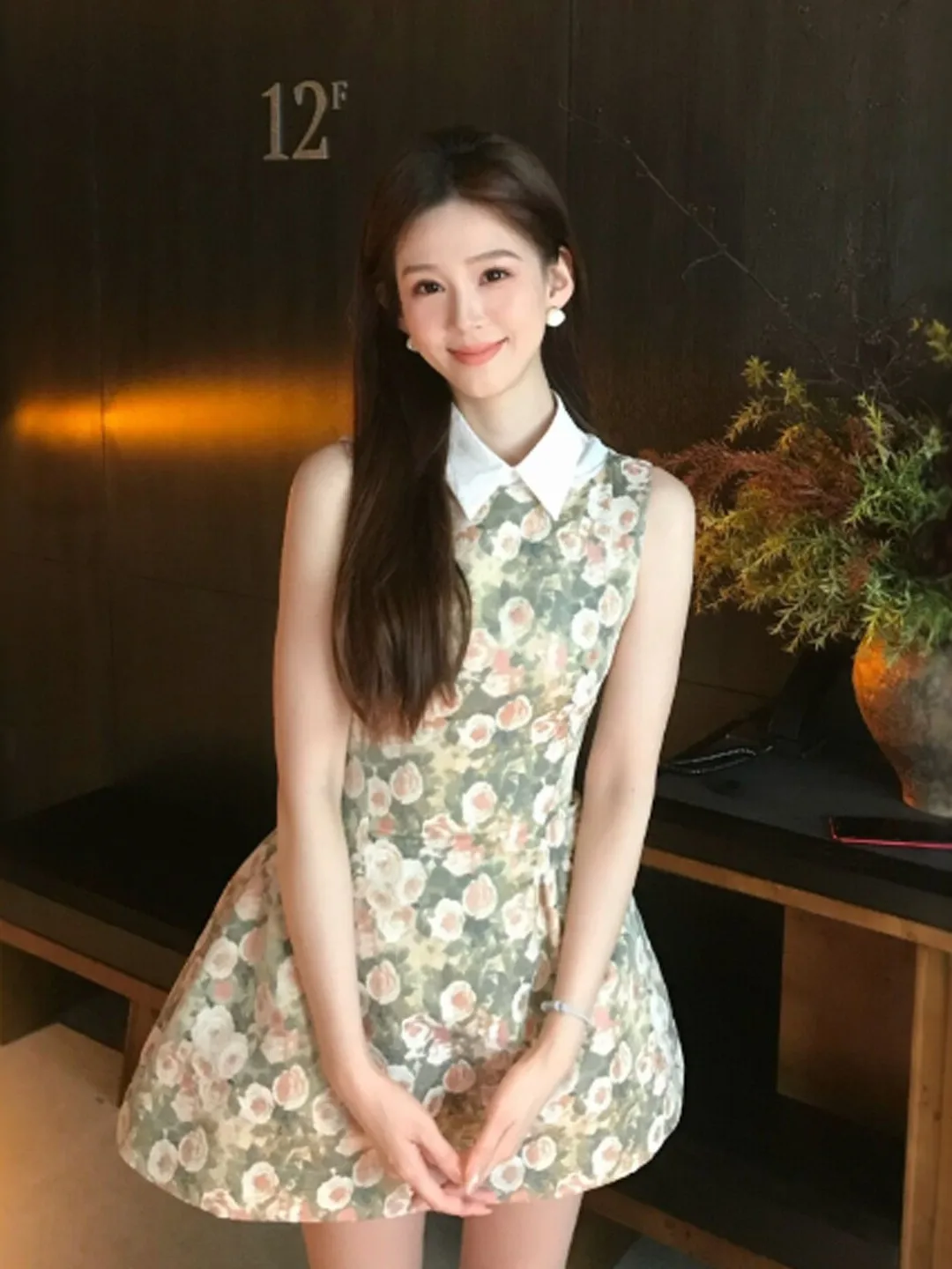 Retro Elegant Printed Vest Dress Short Skirt Summer Fashion Quality Polyester Fiber High Waist Design Sleeveless Women's Dress
Retro Elegant Printed Vest Dress Short Skirt Summer Fashion Quality Polyester Fiber High Waist Design Sleeveless Women's Dress